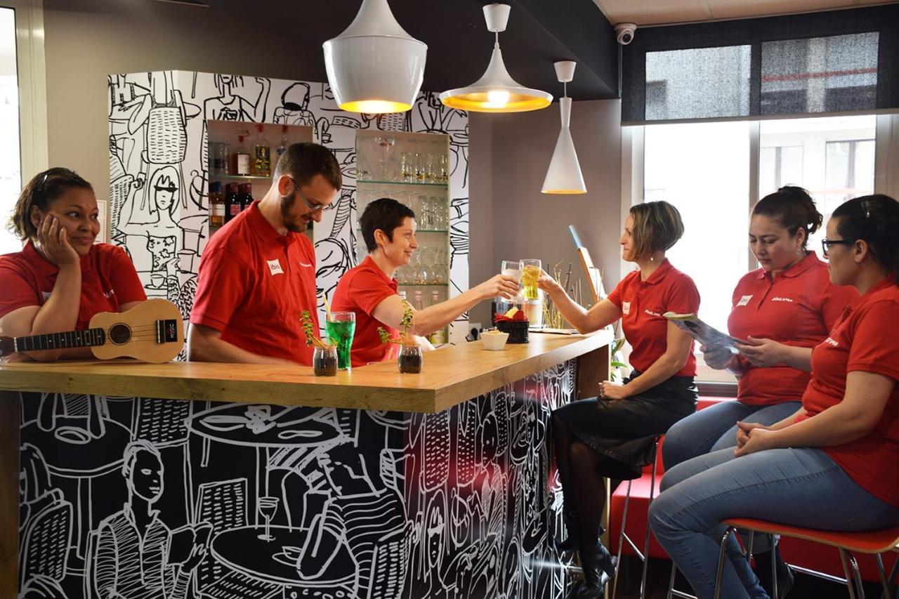 Hotel Ibis Rodez Centre Esterno foto